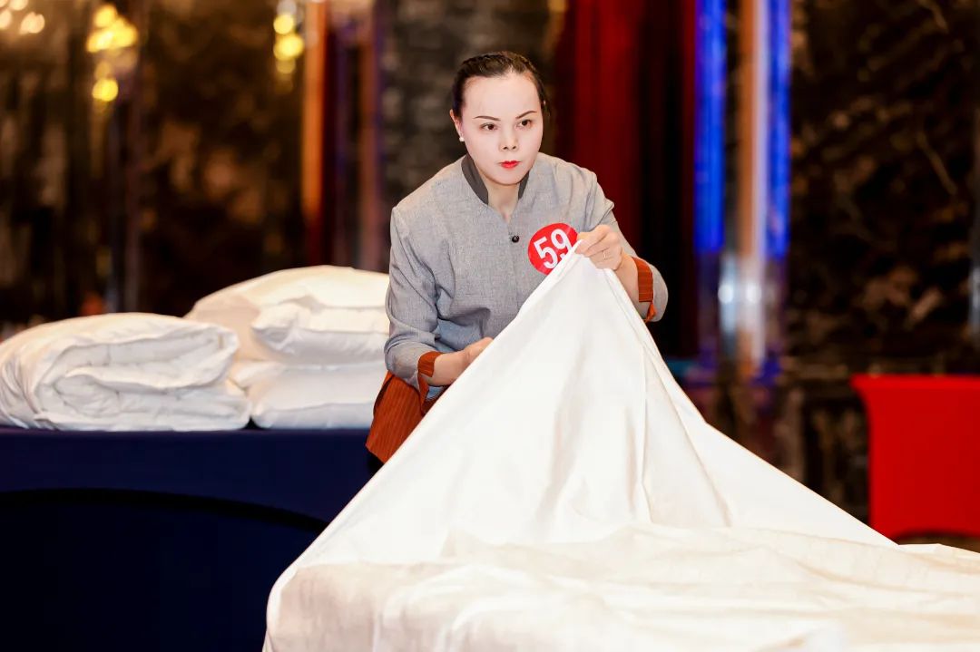 客房.jpg 客房.jpg